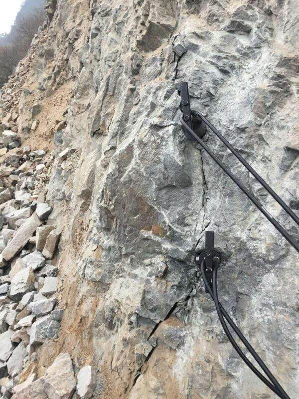 开挖岩石大型矿山采石设备同城生产商