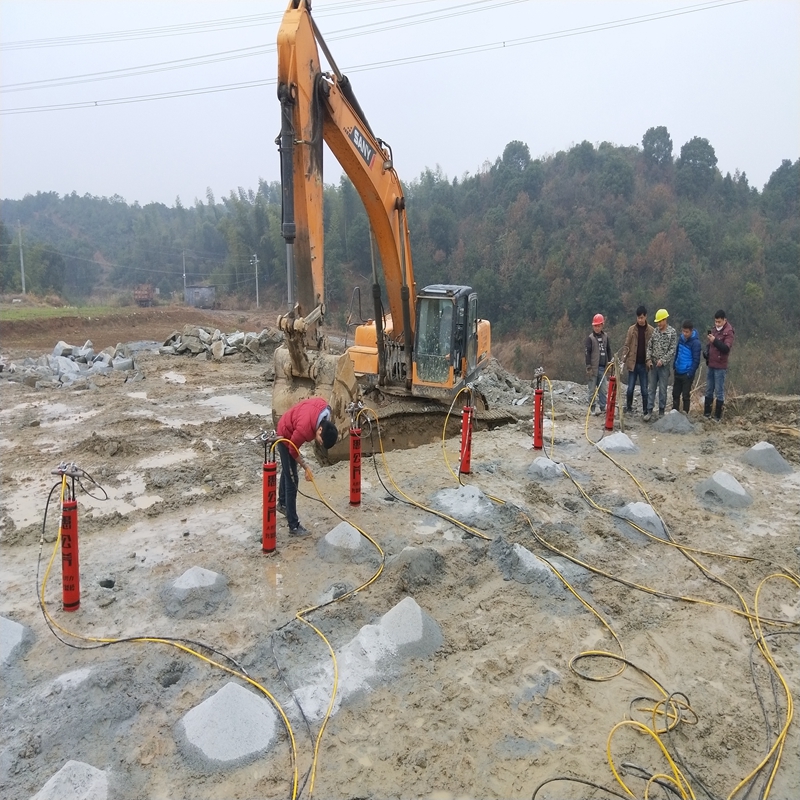 地基建设遇到硬石头怎么施工开山修路厂家